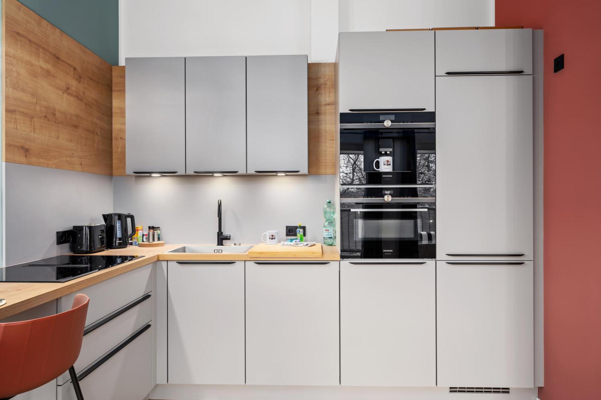 Ferienwohnung Edler Wohnraum Schwanenteich-Penthouse Mit Garage, Grill, Kaffeevollautomat, Klima, Lift & Terrasse Zwickau Exterior foto